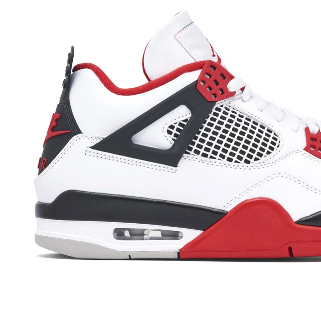 Air Jordan 4 'Fire Red'