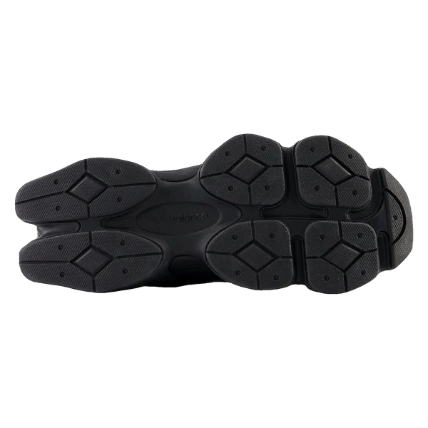 New Balance 9060 Triple Black
